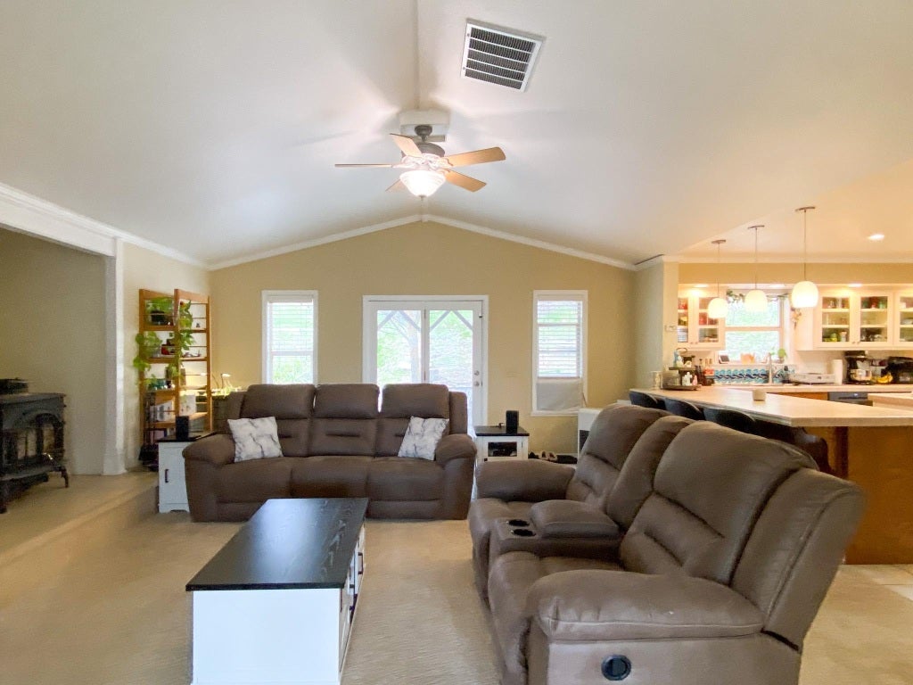 9701 Cram Gulch Road Yreka, CA 96097 - Photo 36 of 44 Gallery Image 36