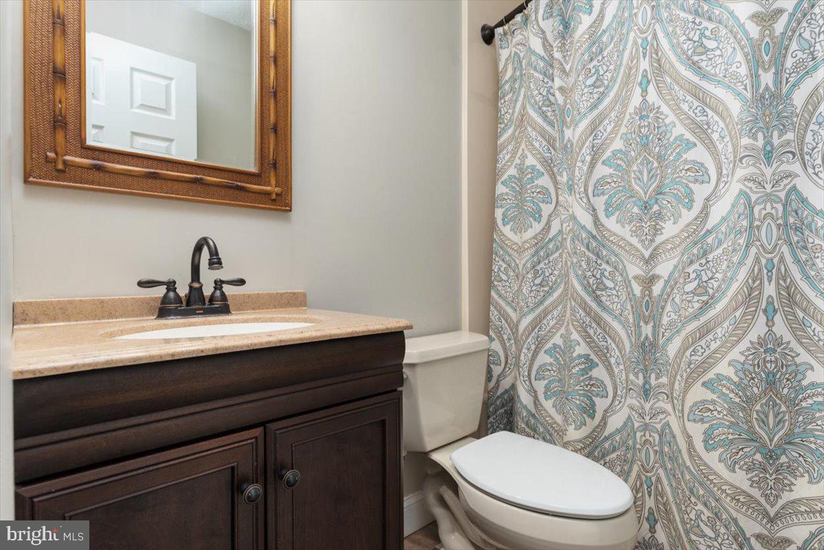 193 Hickory Point Road Pasadena, MD 21122 - Photo 18 of 40 Gallery Image 18