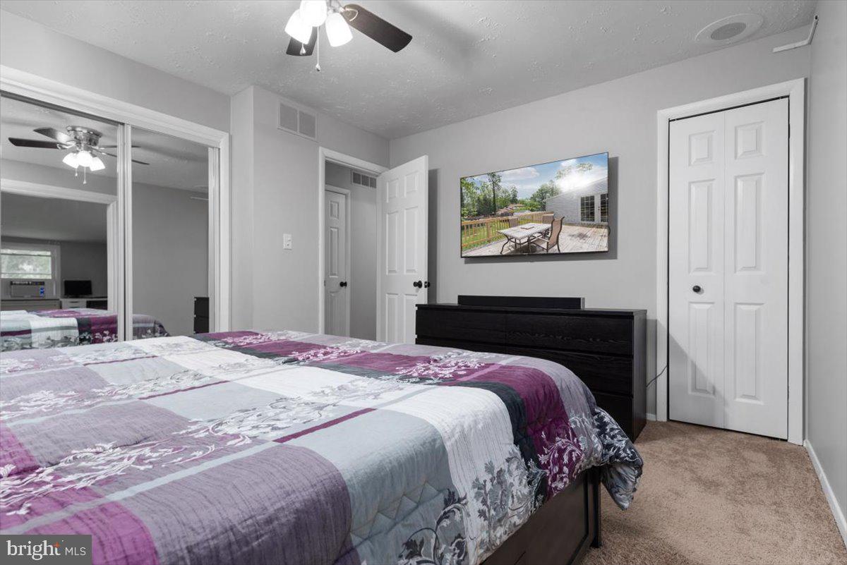 193 Hickory Point Road Pasadena, MD 21122 - Photo 20 of 40 Gallery Image 20