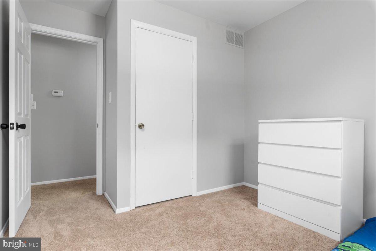 193 Hickory Point Road Pasadena, MD 21122 - Photo 21 of 40 Gallery Image 21
