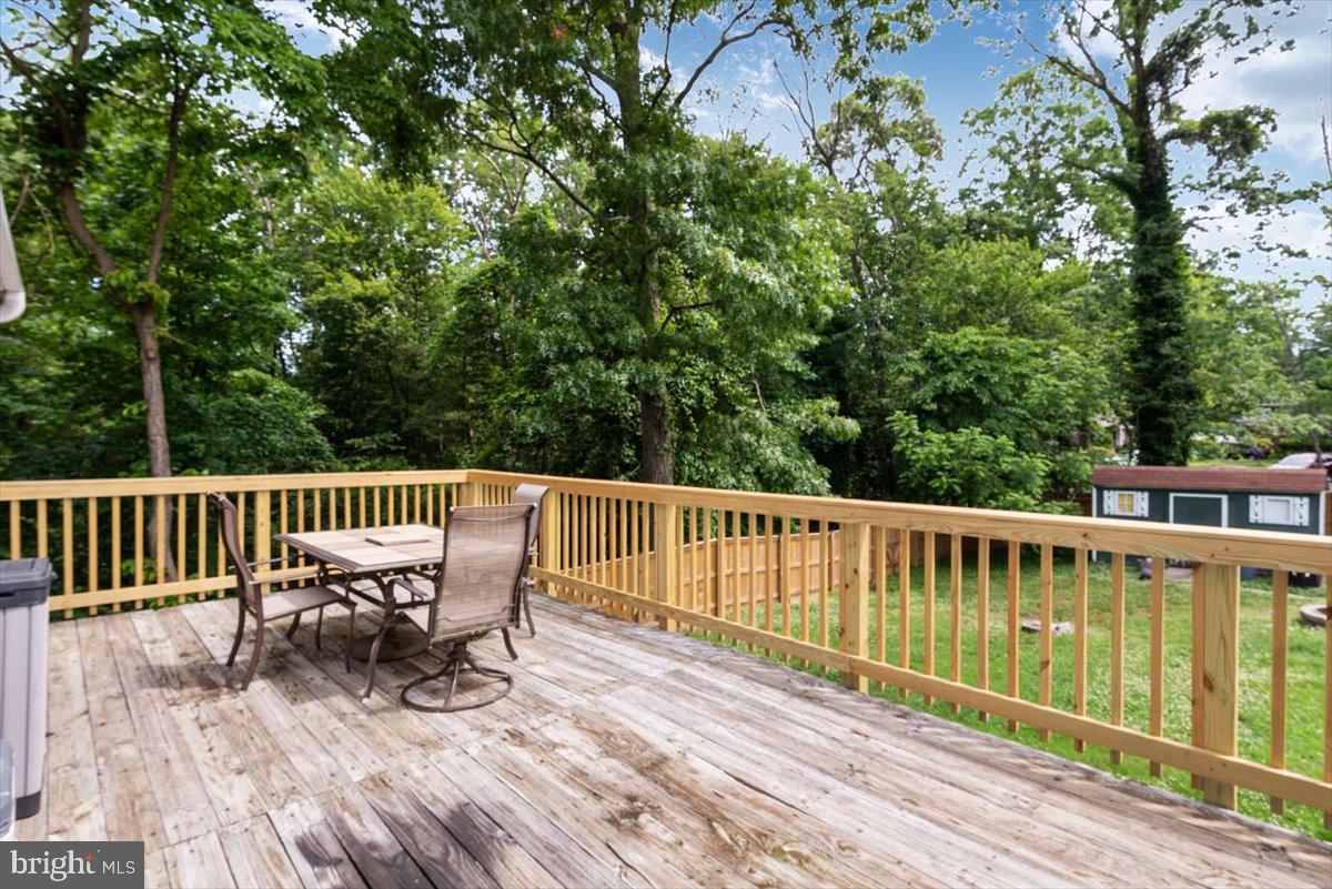 193 Hickory Point Road Pasadena, MD 21122 - Photo 30 of 40 Gallery Image 30