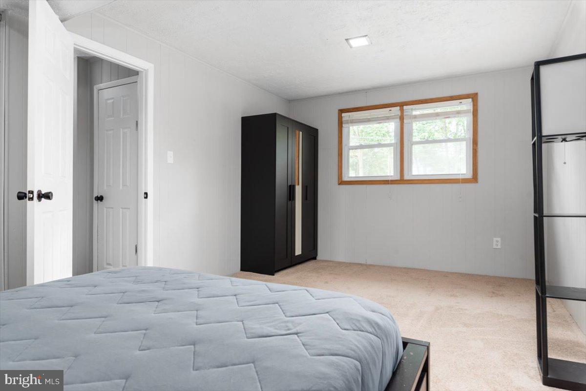 193 Hickory Point Road Pasadena, MD 21122 - Photo 33 of 40 Gallery Image 33