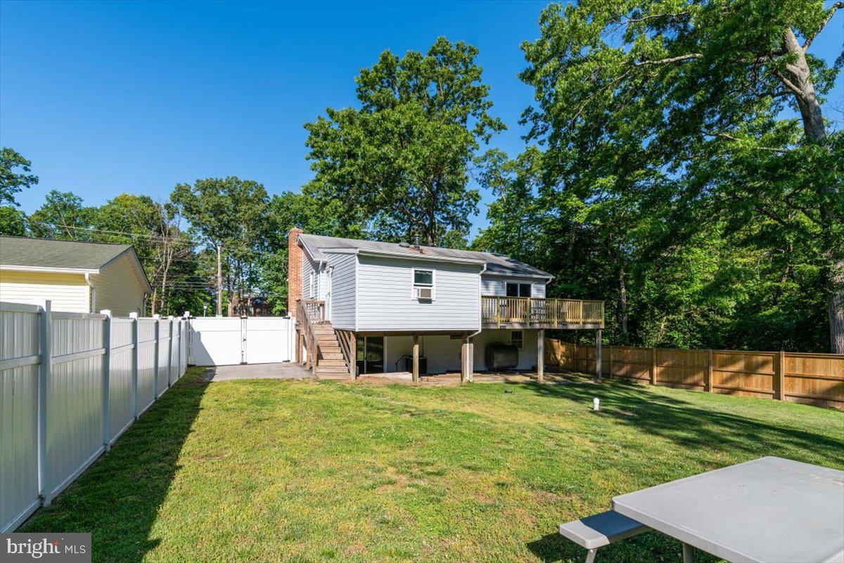 193 Hickory Point Road Pasadena, MD 21122 - Photo 37 of 40 Gallery Image 37