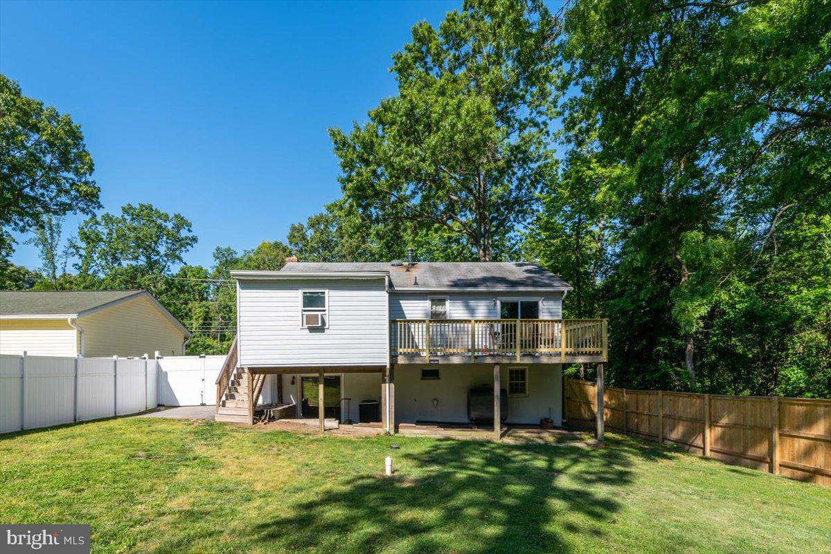 193 Hickory Point Road Pasadena, MD 21122 - Photo 38 of 40 Gallery Image 38
