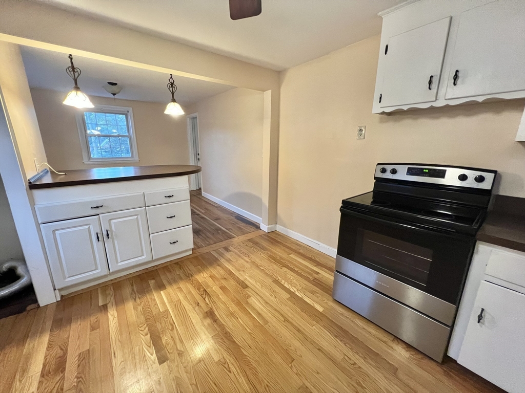 73 Berkeley Road Dedham, MA 02026 - Photo 3 of 14