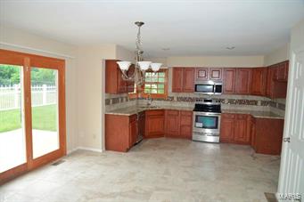 5065 Kerth Road St. Louis, MO 63128 - Photo 6 of 30 Gallery Image 6