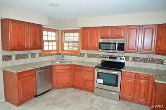 5065 Kerth Road St. Louis, MO 63128 - Photo 7 of 30 Gallery Image 7