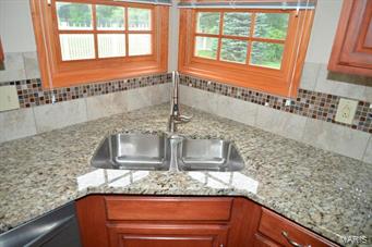 5065 Kerth Road St. Louis, MO 63128 - Photo 8 of 30 Gallery Image 8