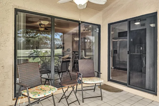 $425,000 | 17372 Boca Club Boulevard, Unit 405, Boca Raton, FL 33487