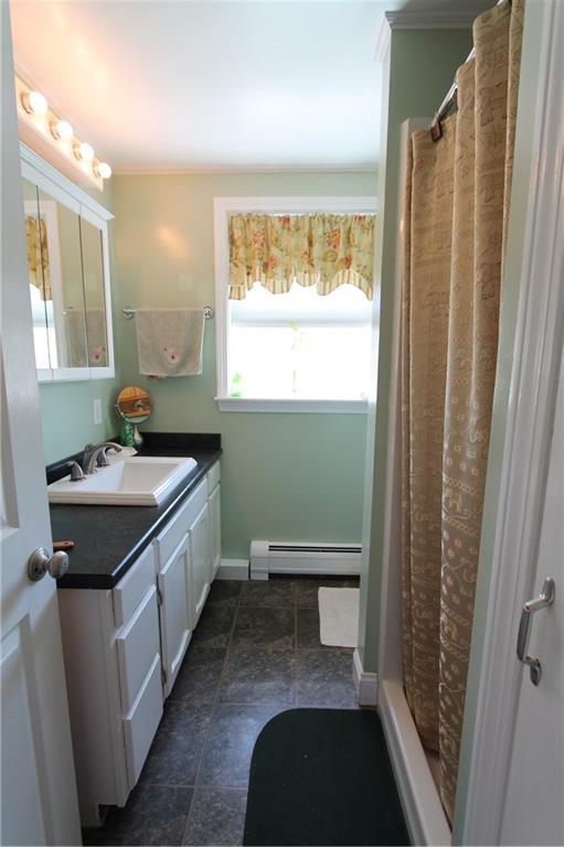 4 Thomas Road York, ME 03909 - Photo 13 of 28 Upstairs full bath. Accessible from...