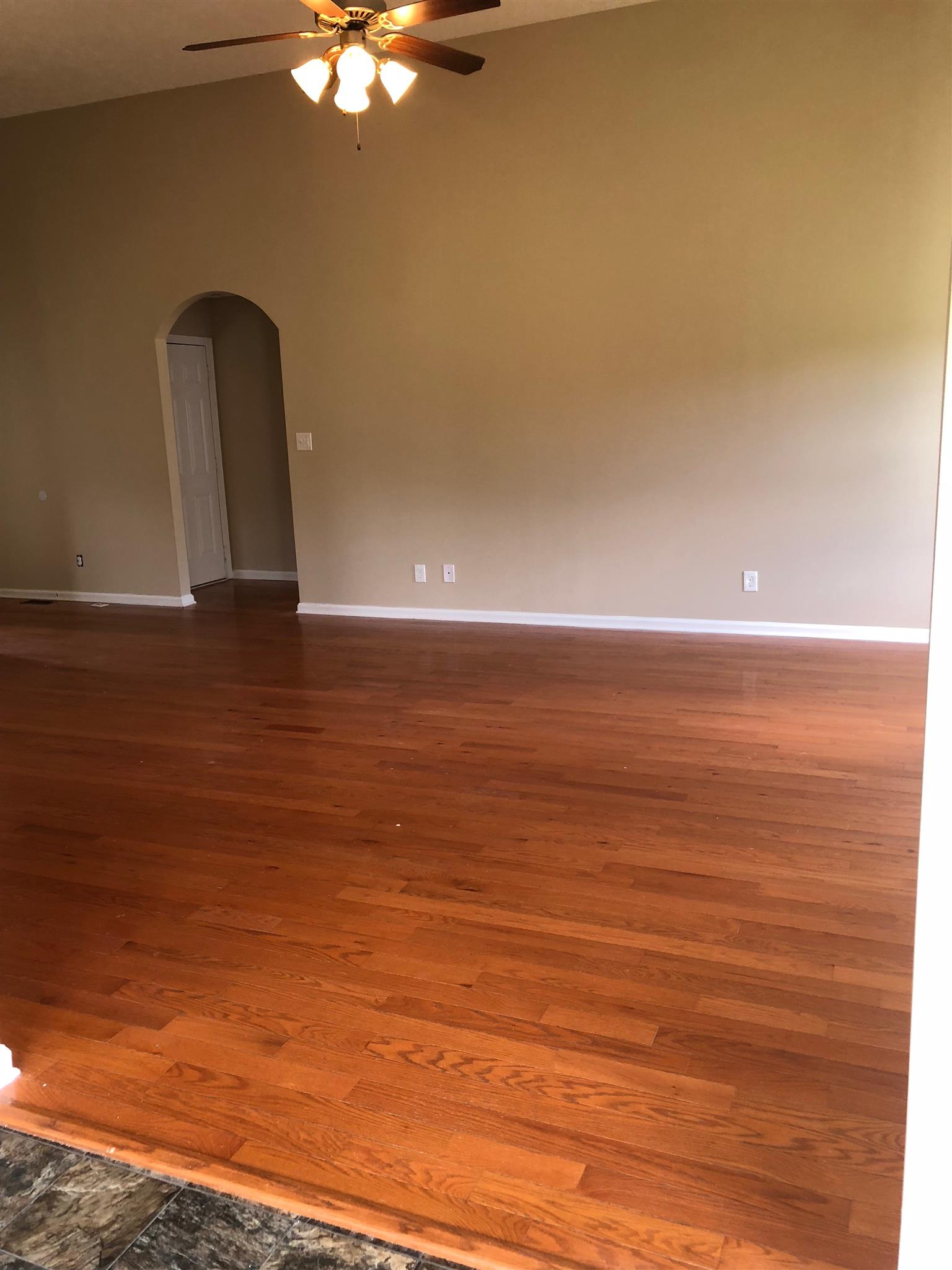 1104 York Meadows Road Clarksville, TN 37042 - Photo 3 of 24 Gallery Image 3
