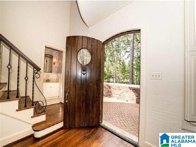 2950 Canterbury Road Birmingham, AL 35223 - Photo 3 of 43 Gallery Image 3