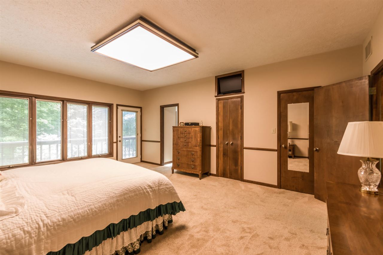 5480 East James Road Bloomington, IN 47408 - Photo 19 of 36 Gallery Image 19