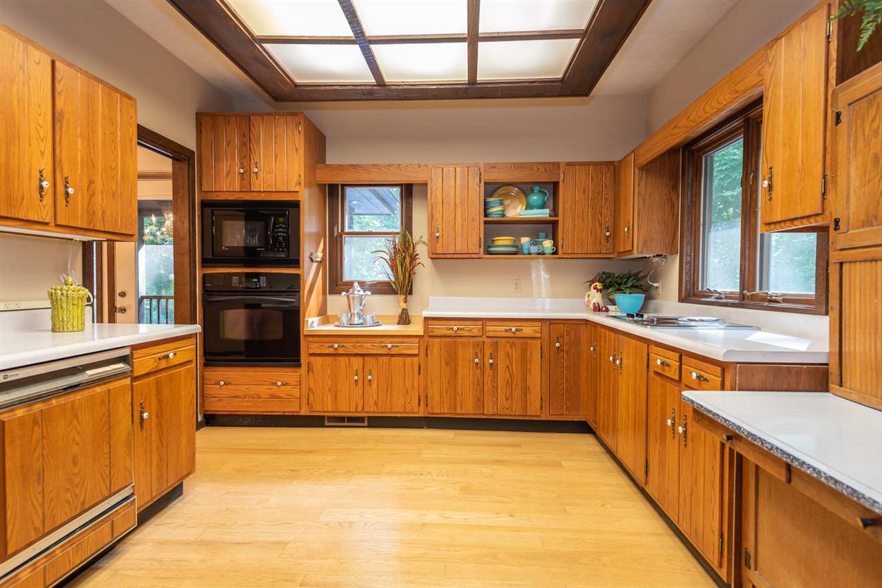5480 East James Road Bloomington, IN 47408 - Photo 10 of 36 Gallery Image 10