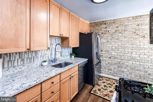 $1,965 | 3319 Huntley Square Drive, Unit A1, Temple Hills, MD 20748