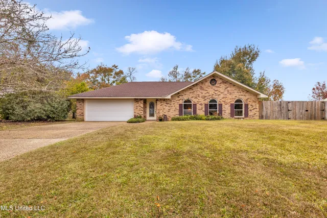 $330,000 | 615 North Haven Drive, Biloxi, MS 39532