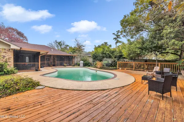 $327,500 | 615 North Haven Drive, Biloxi, MS 39532