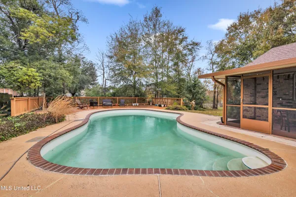$327,500 | 615 North Haven Drive, Biloxi, MS 39532