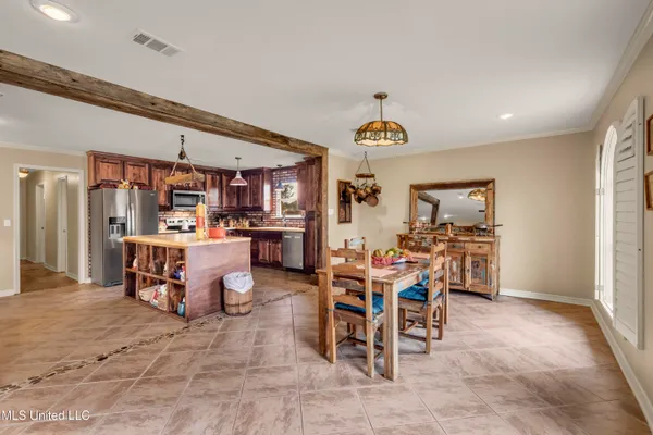 $327,500 | 615 North Haven Drive, Biloxi, MS 39532
