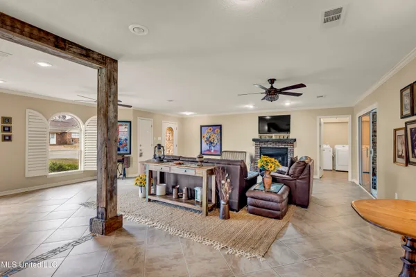 $327,500 | 615 North Haven Drive, Biloxi, MS 39532