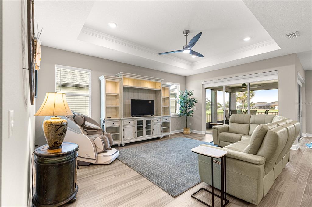 8983 Southwest 57th Pl Road Ocala, FL 34481 - Photo 6 of 51