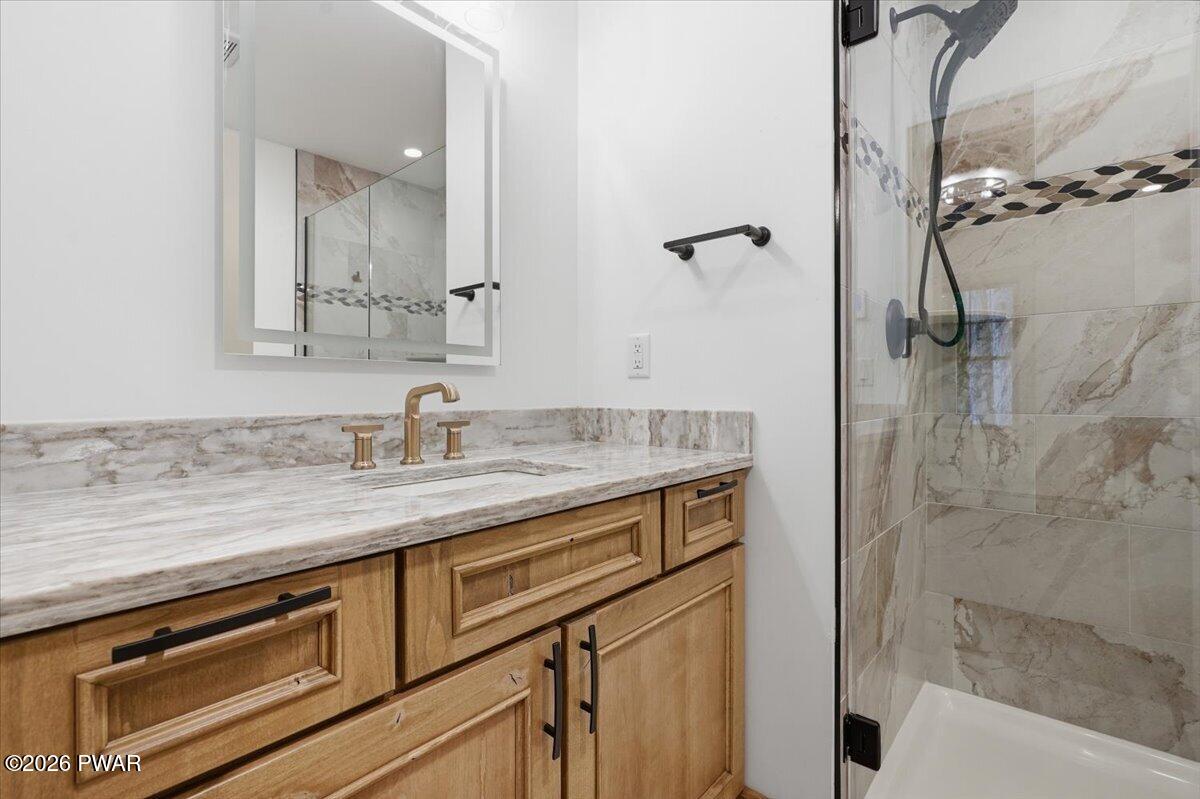 159 Lennon Road Greentown, PA 18426 - Photo 29 of 87