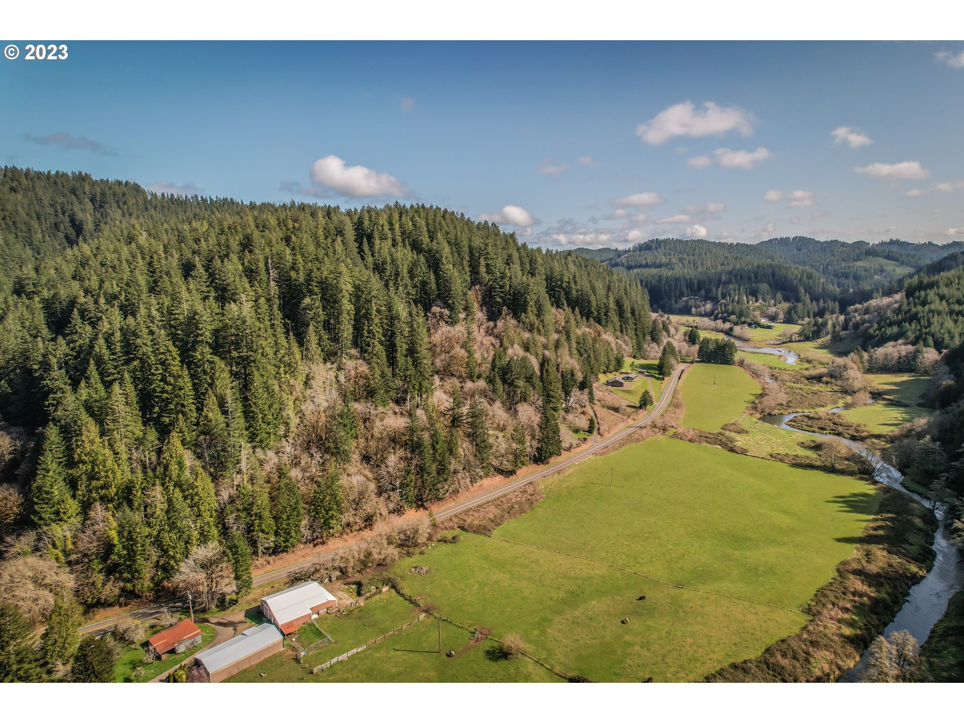 8811 North Fork Road Florence, OR 97439 - Photo 11 of 12