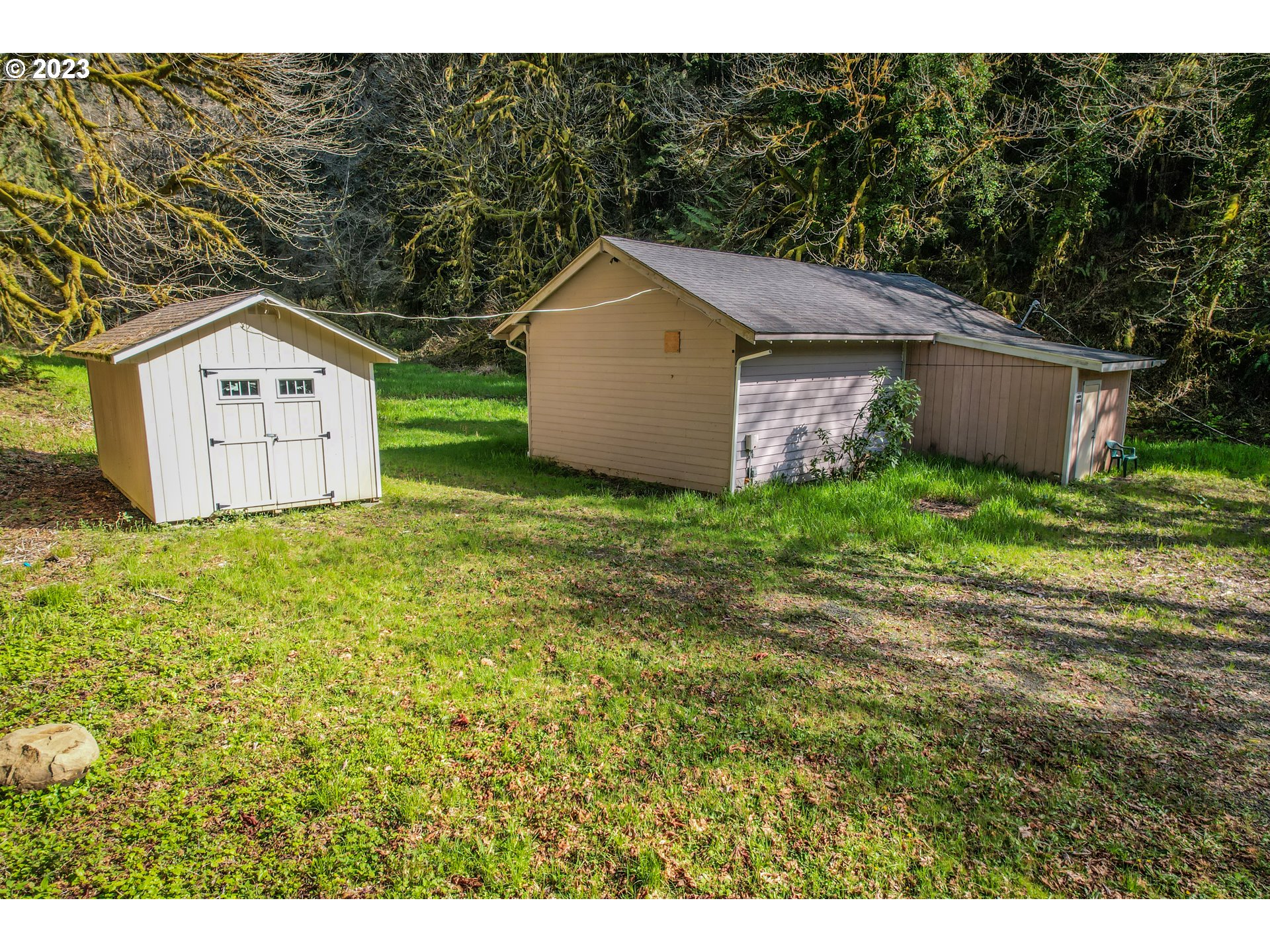 8811 North Fork Road Florence, OR 97439 - Photo 4 of 12