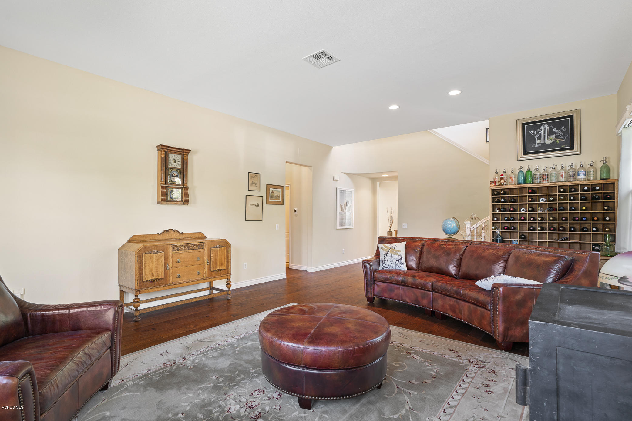 4791 Promenade Street Simi Valley, CA 93063 - Photo 5 of 32 _DSC1821