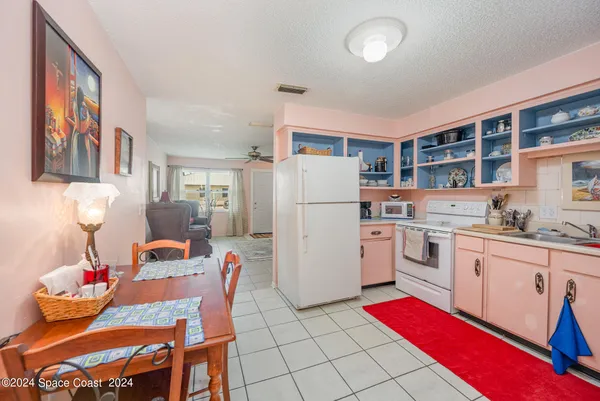 $1,500 | 889 Sarno Road, Melbourne, FL 32935