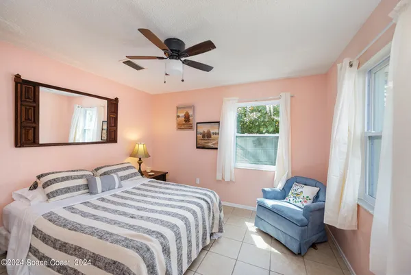 $1,500 | 889 Sarno Road, Melbourne, FL 32935