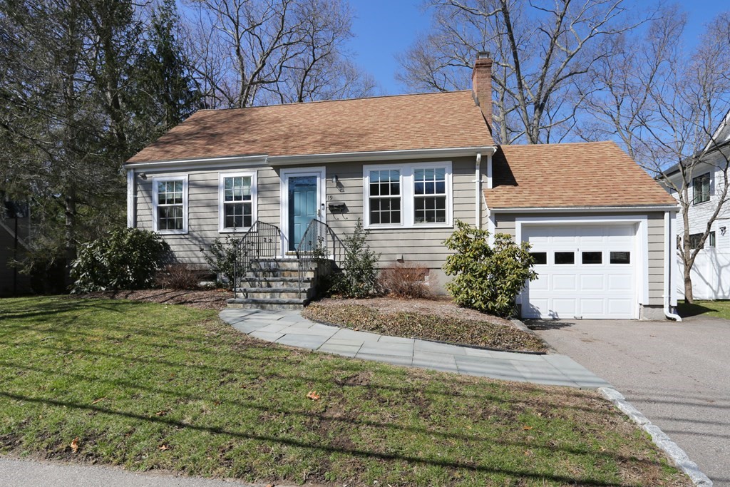19 Barrett Street Needham, MA 02492 - Photo 1 of 26 Gallery Image 1
