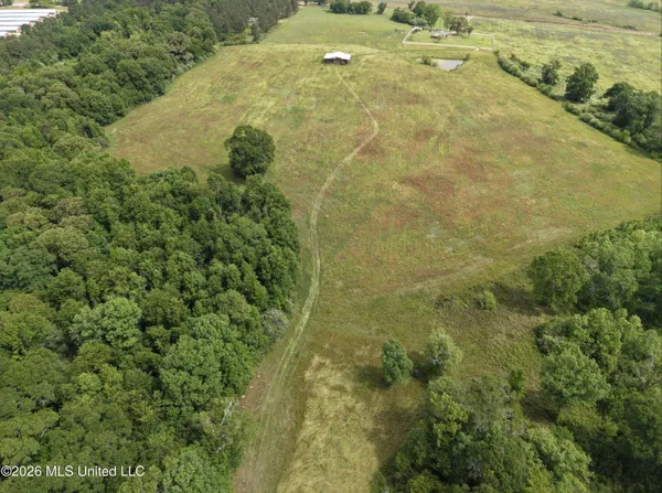 $495,000 | 813 Holmesville Road, Jayess, MS 39641