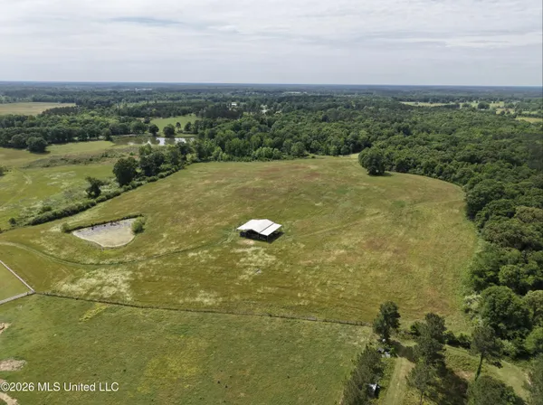 $495,000 | 813 Holmesville Road, Jayess, MS 39641