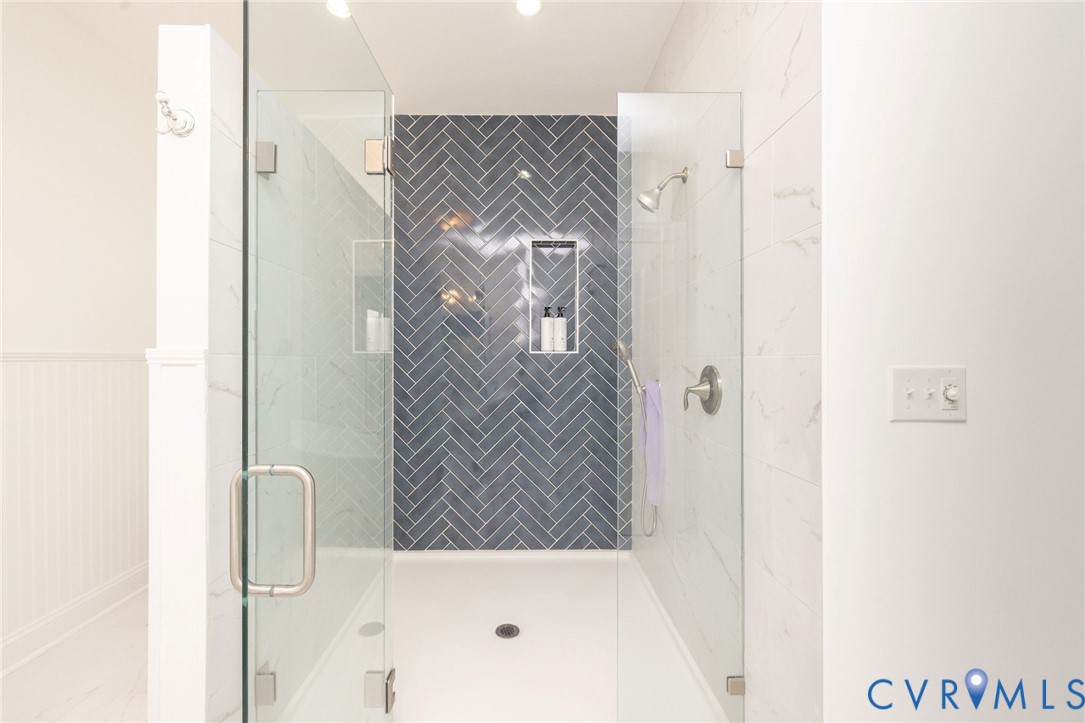 11081 Shannon Hill Road Louisa, VA 23093 - Photo 23 of 49 view of a bathroom