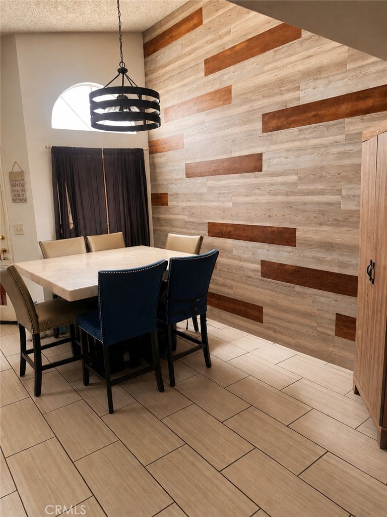 1058 Merced Street Redlands, CA 92374 - Photo 3 of 6 Dinning Room