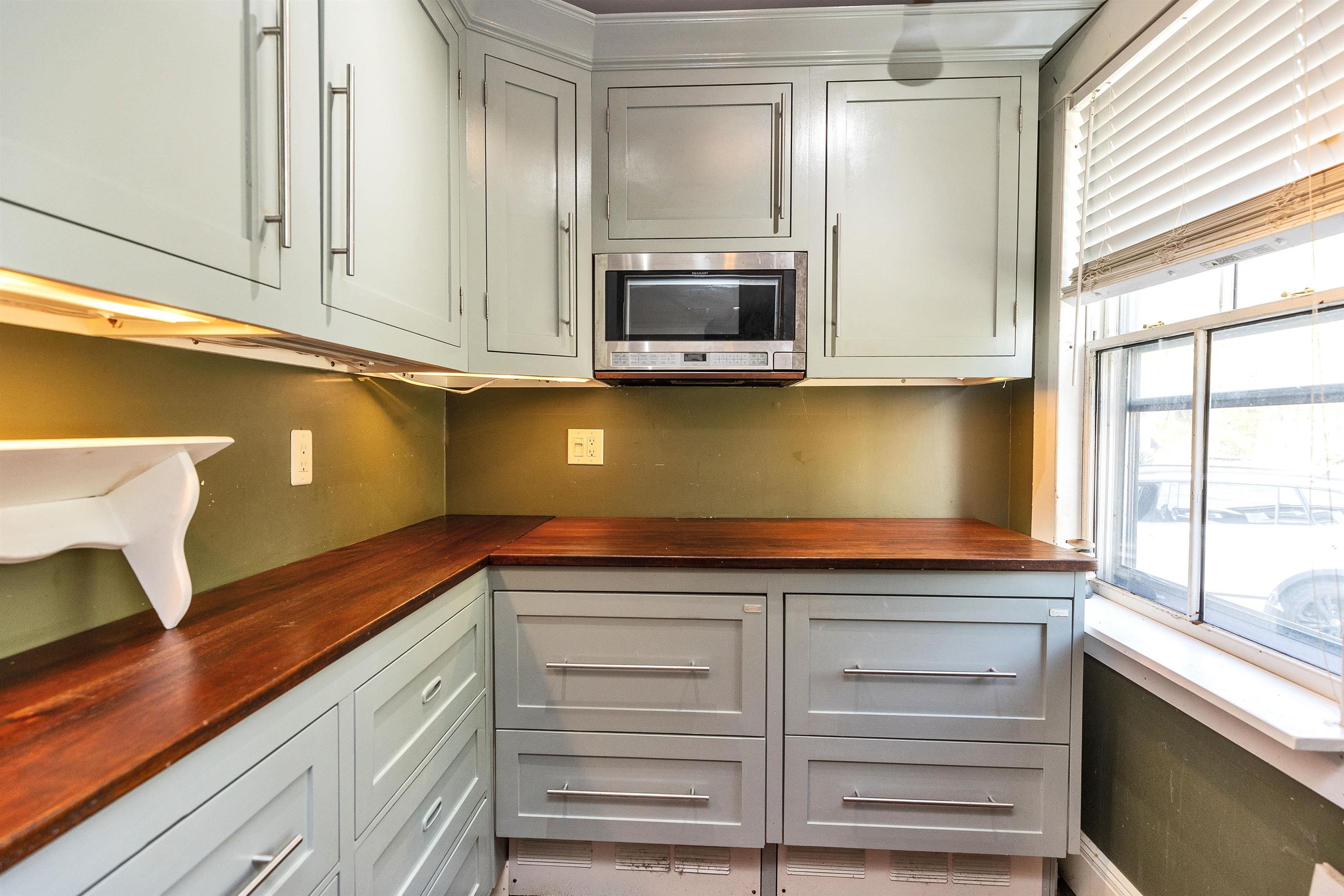 24 Maple Street Milford, NH 03055 - Photo 6 of 37