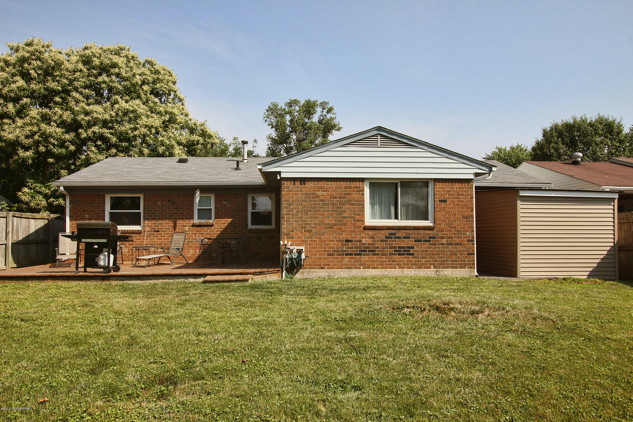 435 East Blue Jay Road Louisville, KY 40229 - Photo 39 of 42 435-E-Blue-Jay-Rd-15