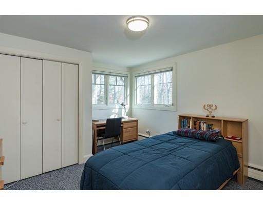 34 Dorcar Road Newton, MA 02467 - Photo 13 of 17