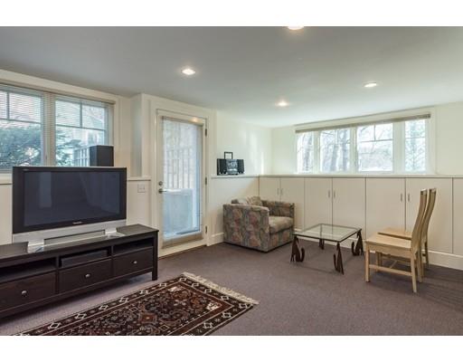 34 Dorcar Road Newton, MA 02467 - Photo 10 of 17