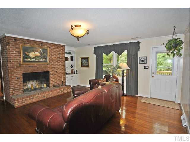 9020 Oneal Road Raleigh, NC 27613 - Photo 9 of 25 Photo 9