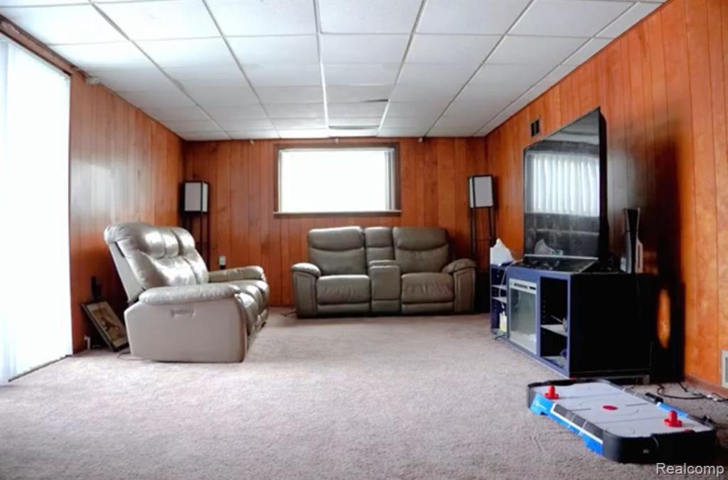 166 Arizona Avenue Rochester Hills, MI 48309 - Photo 25 of 44