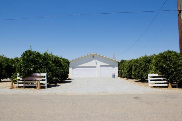 20015 Rd 212 Lindsay, CA 93247 - Photo 20 of 62 IMG_1362
