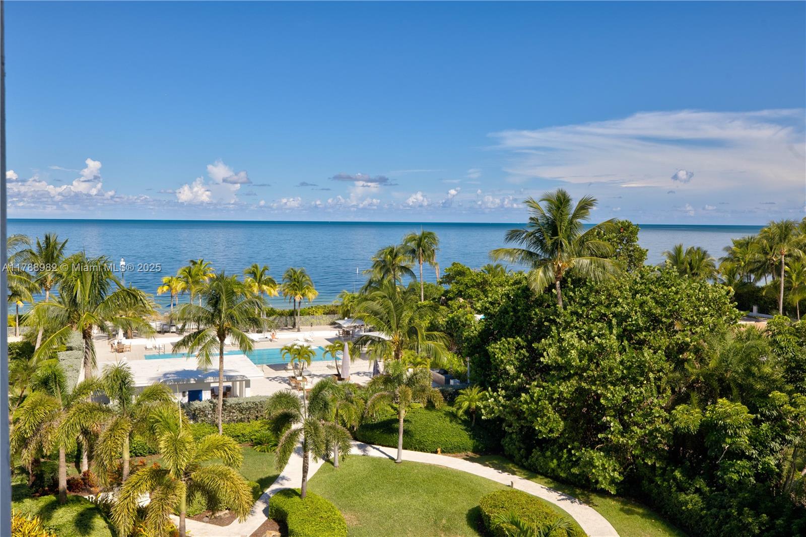 609 Ocean Drive, Unit 6H Key Biscayne, FL 33149 - Photo 2 of 32 a view of a lake