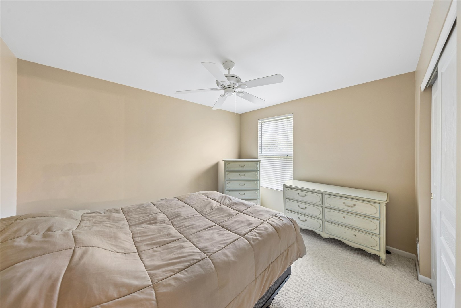 604 South Curran Road Round Lake, IL 60073 - Photo 13 of 17