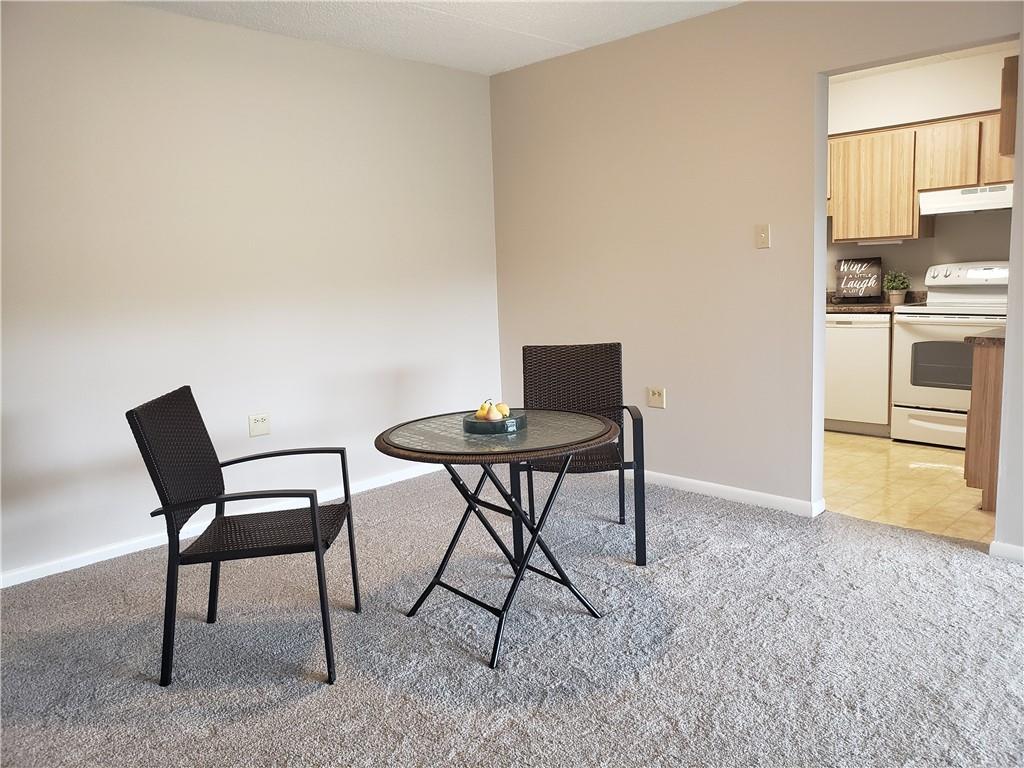 2120 Greentree Road, Unit 607E Pittsburgh, PA 15220 - Photo 8 of 25 Gallery Image 8