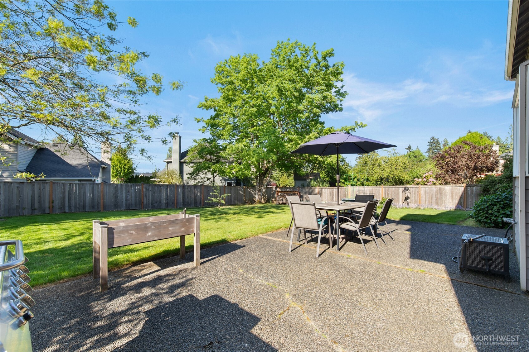 2423 240th Street Southeast Bothell, WA 98021 - Photo 33 of 40
