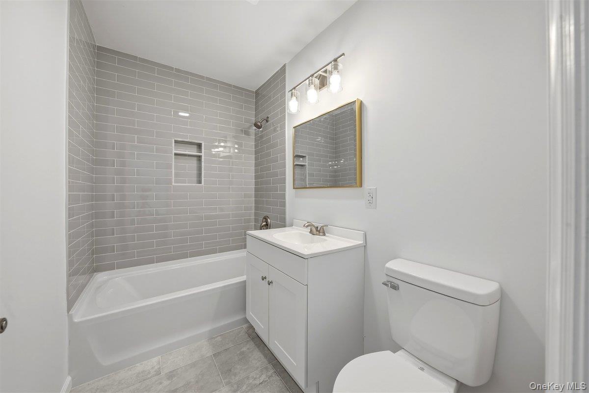 785 Locksley Road Yorktown Heights, NY 10598 - Photo 14 of 34