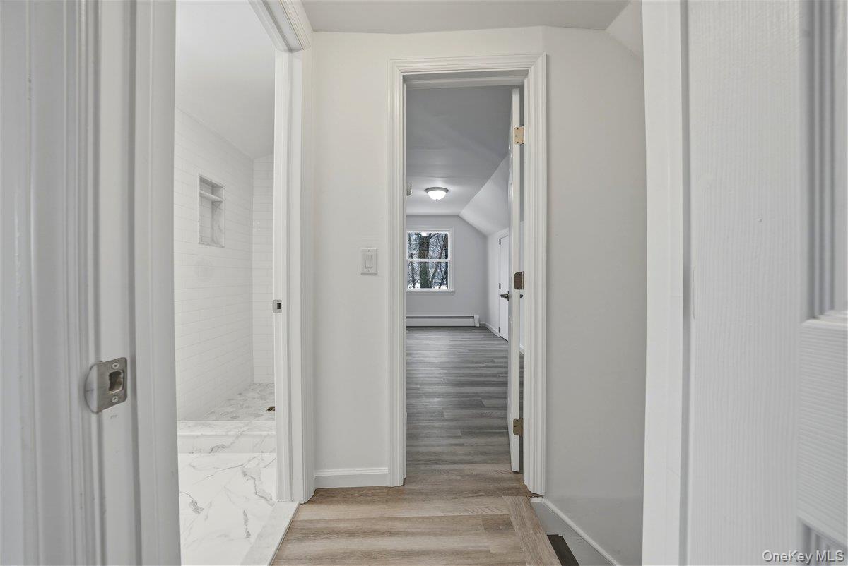 785 Locksley Road Yorktown Heights, NY 10598 - Photo 19 of 34 Second Floor