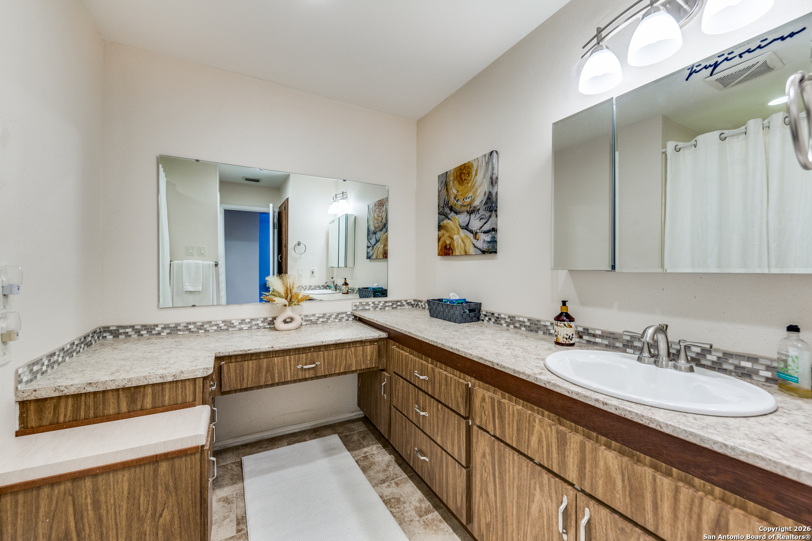 7711 Callaghan Road, Unit 905 San Antonio, TX 78229 - Photo 14 of 25